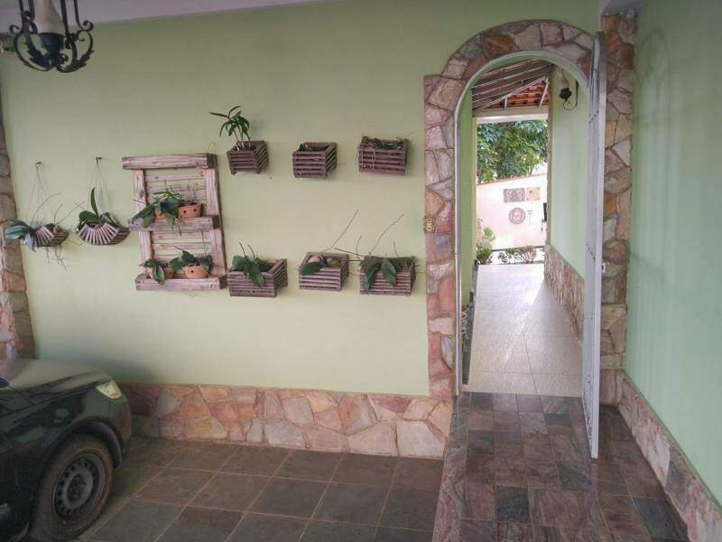Casa à venda no SANTA MÔNICA: 
