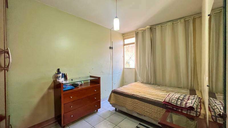 Casa à venda no CONJUNTO CELSO MACHADO: 