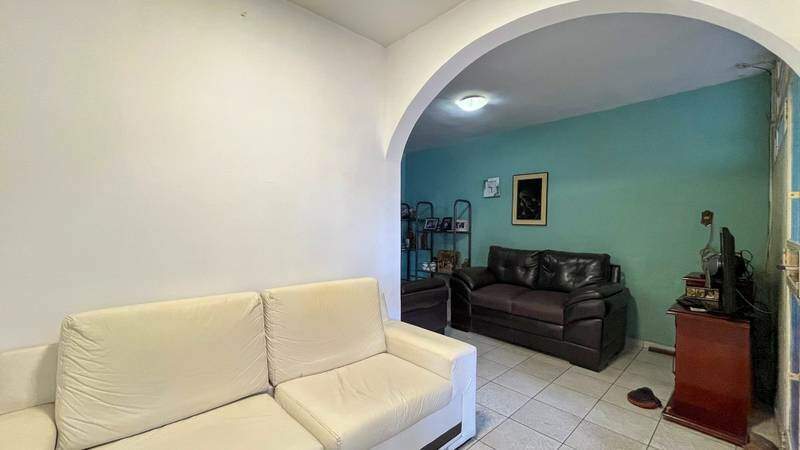 Casa à venda no CONJUNTO CELSO MACHADO: 