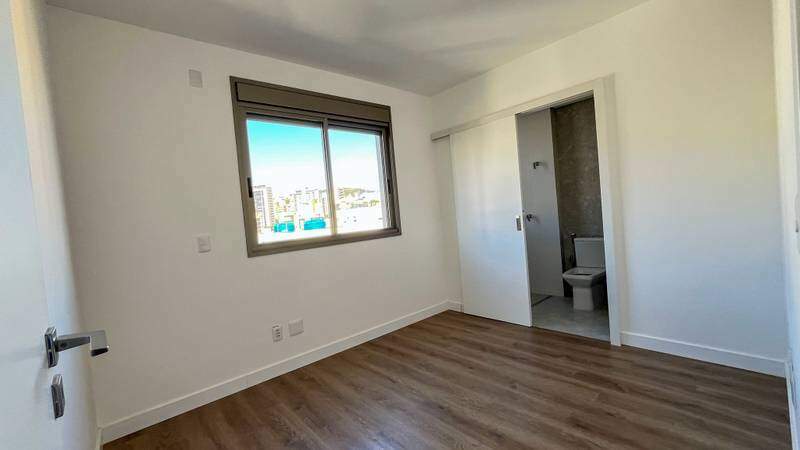Apartamento à venda no Cruzeiro: 