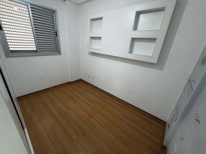 Apartamento à venda no DONA CLARA: 