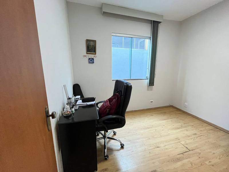 Apartamento à venda no DONA CLARA: 
