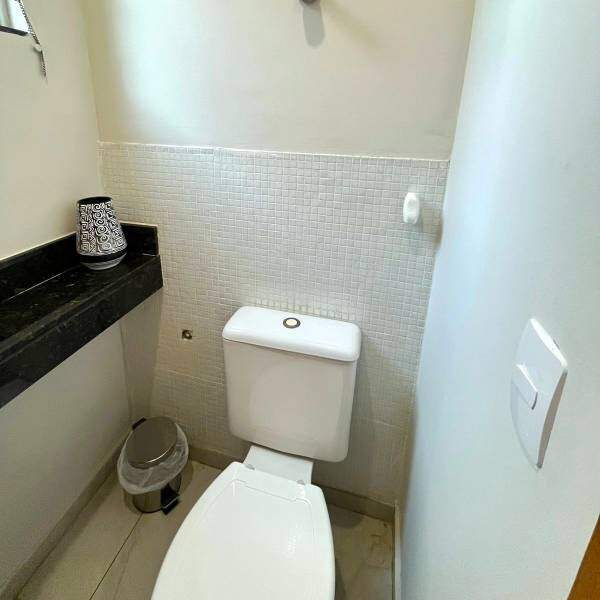 Apartamento à venda no DONA CLARA: 