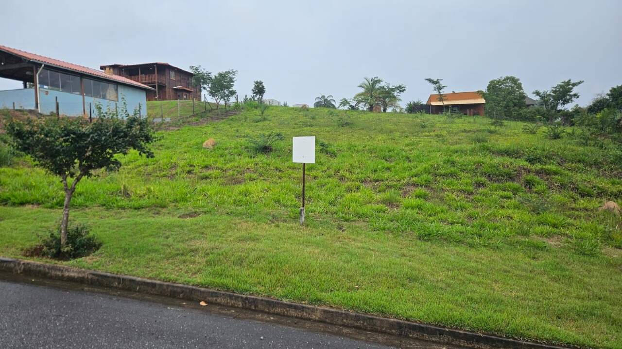 Lote à venda no Piedade do Paraopeba: 