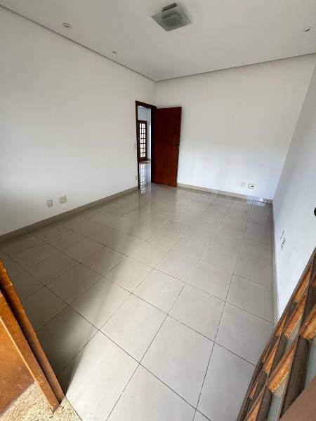 Casa à venda no Renascença: 