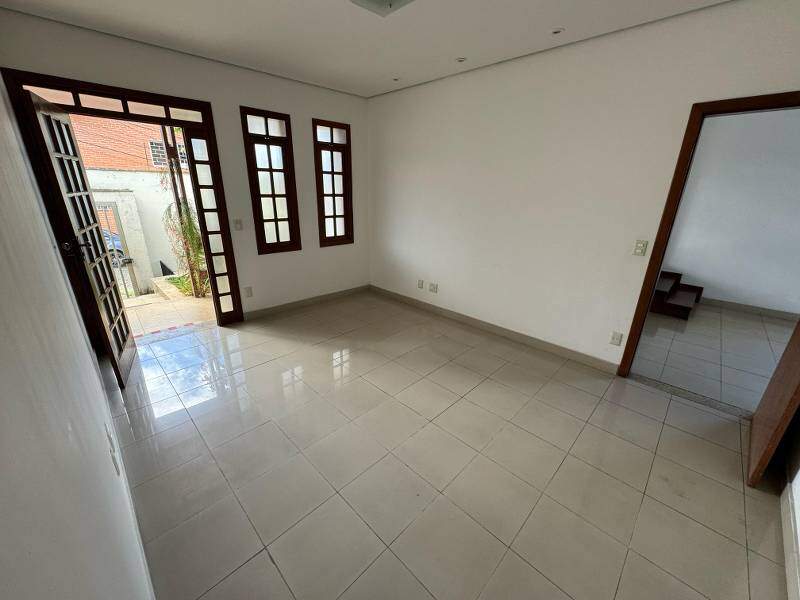 Casa à venda no Renascença: 