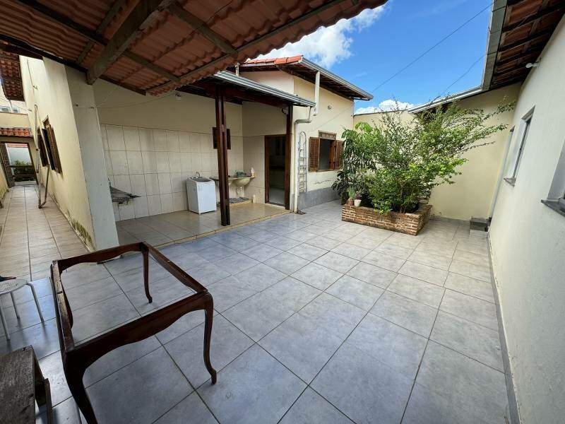 Casa à venda no Renascença: 