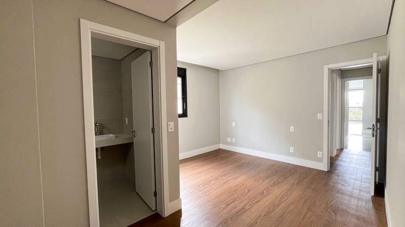 Apartamento à venda no SILVEIRA: 