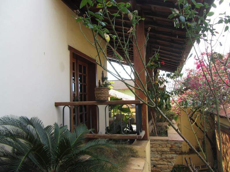 Casa à venda no ALTO CAIÇARAS: 
