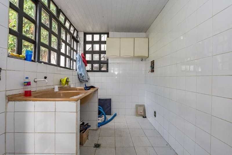 Casa à venda no ALTO CAIÇARAS: 