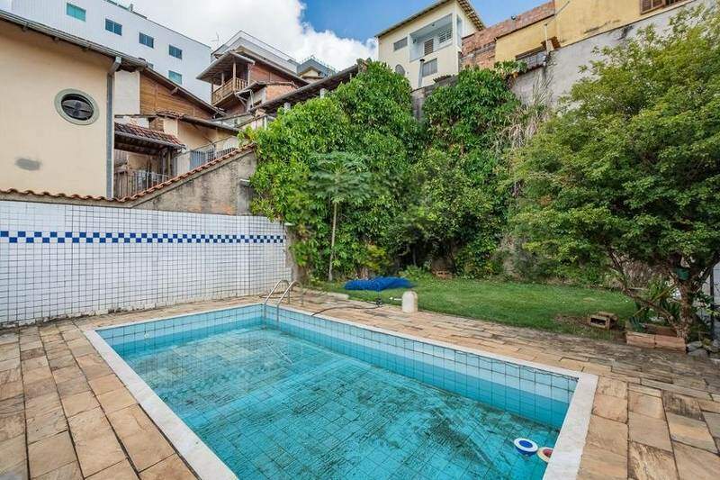 Casa à venda no ALTO CAIÇARAS: 