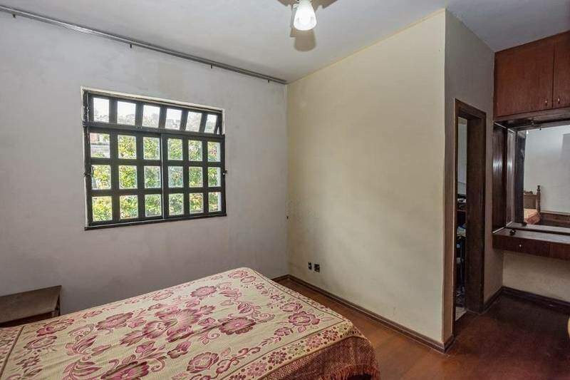Casa à venda no ALTO CAIÇARAS: 