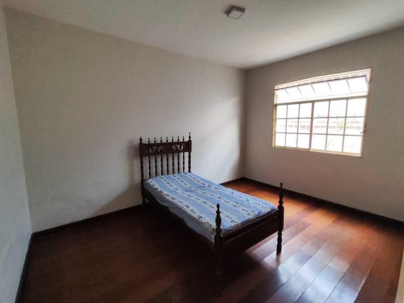 Casa à venda no Planalto: 