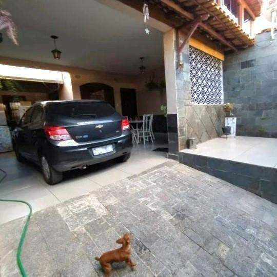 Casa à venda no Planalto: 