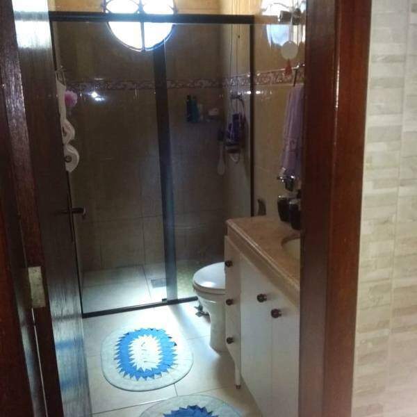 Casa à venda no Planalto: 