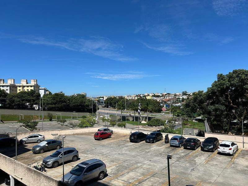Apartamento à venda no Planalto: 