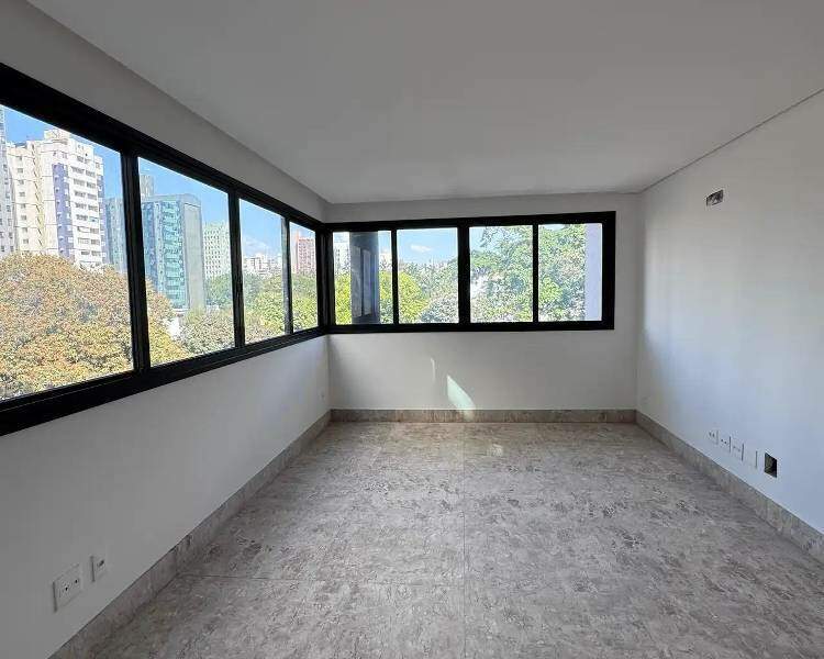 Apartamento à venda no Lourdes: 