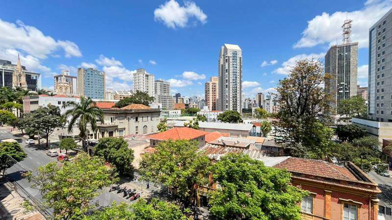 Apartamento à venda no Lourdes: 