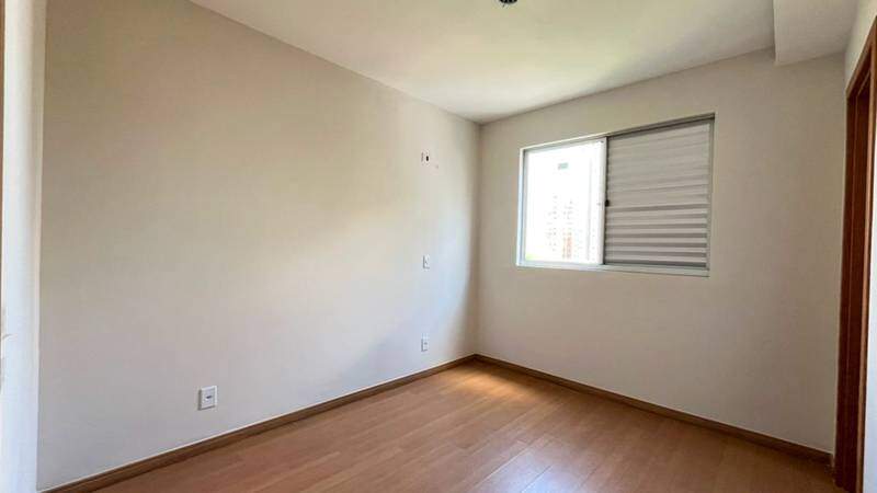Apartamento à venda no Lourdes: 