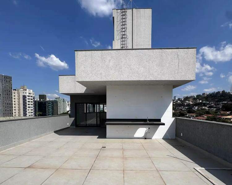 Cobertura à venda no Lourdes: 
