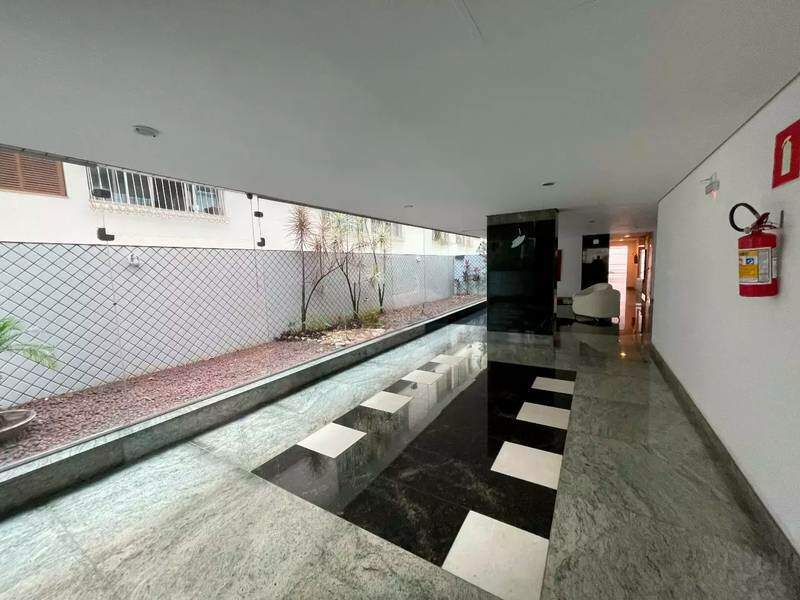 Apartamento à venda no Lourdes: 