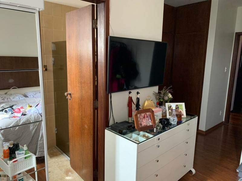 Apartamento à venda no Lourdes: 