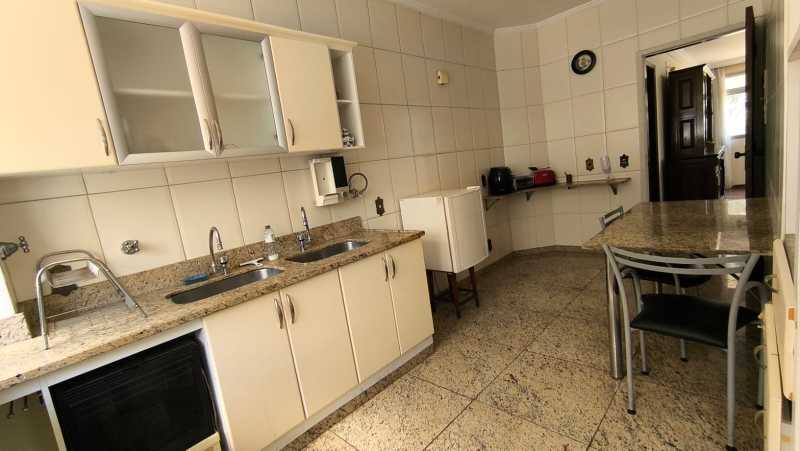Apartamento à venda no Lourdes: 