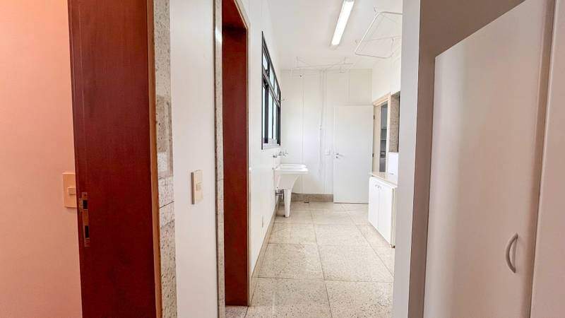 Apartamento à venda no Lourdes: 