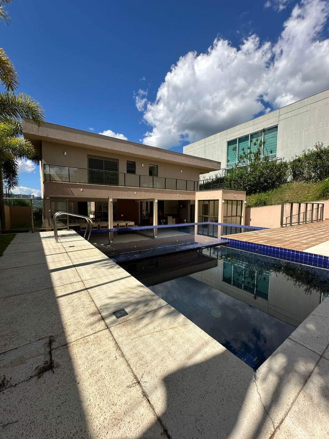 Casa para aluguel no Vale dos Cristais: whatsapp-image-2025-02-10-at-18-00-33-51739411282521.jpeg