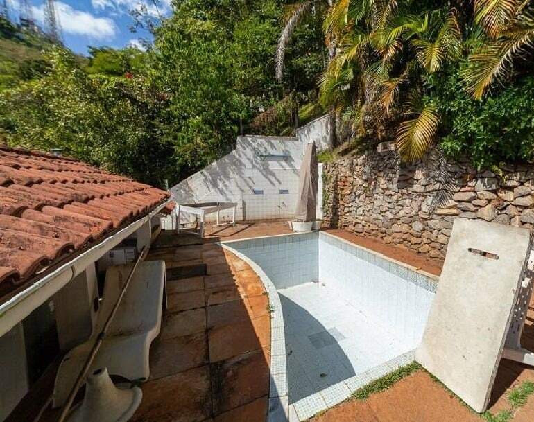 Casa à venda no Belvedere: 