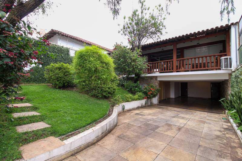 Casa à venda no Serra: 