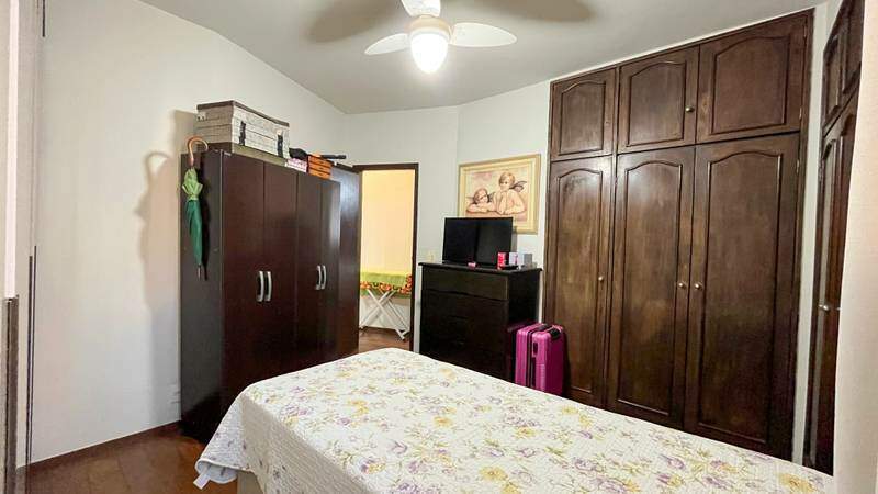 Apartamento à venda no Coração de Jesus: 