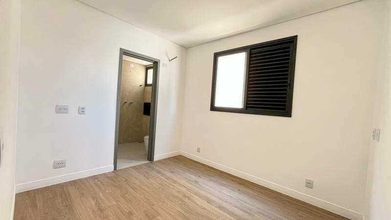 Apartamento à venda no Prado: 