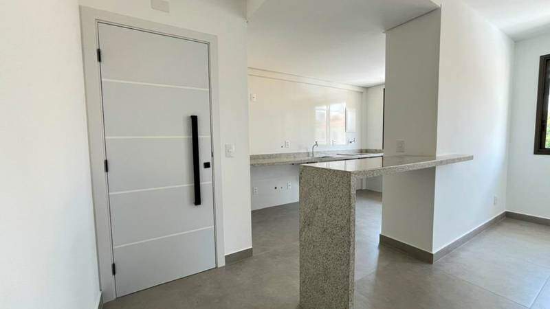 Apartamento à venda no Prado: 