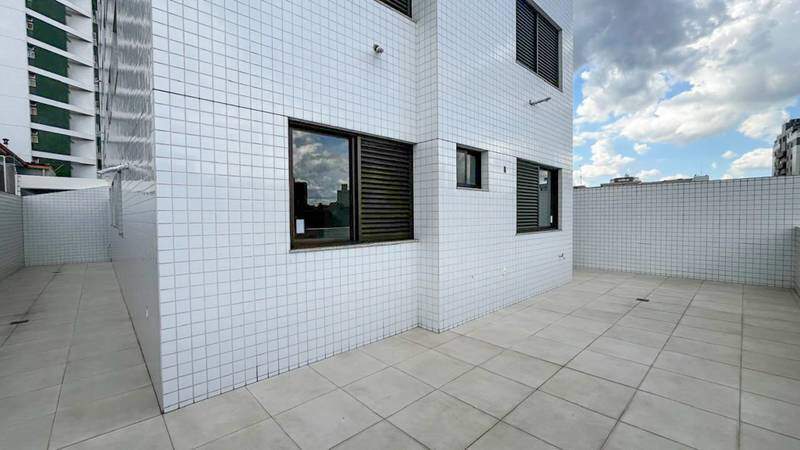 Casa à venda no Prado: 