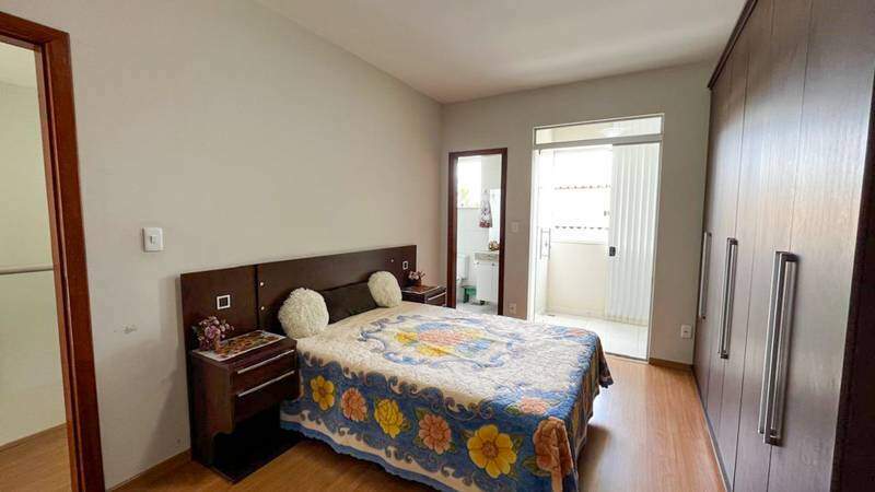 Casa à venda no Santa Efigênia: 