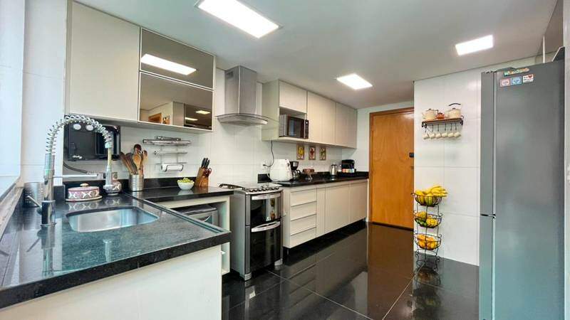 Casa à venda no Buritis: 