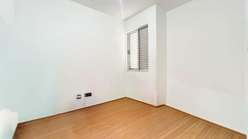 Casa à venda no Buritis: 