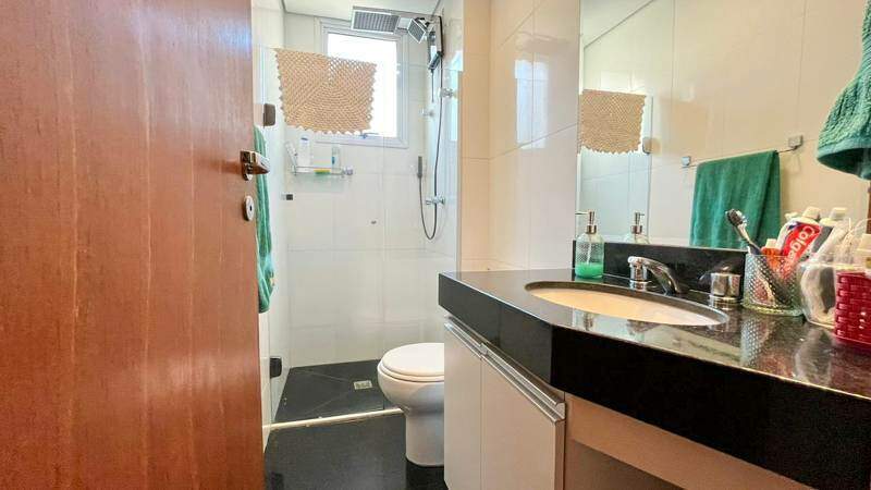 Apartamento à venda no Buritis: 