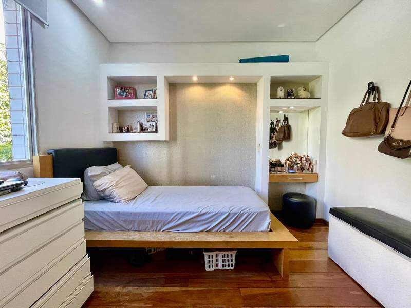 Apartamento à venda no Buritis: 