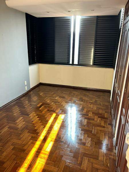 Cobertura à venda no Buritis: 