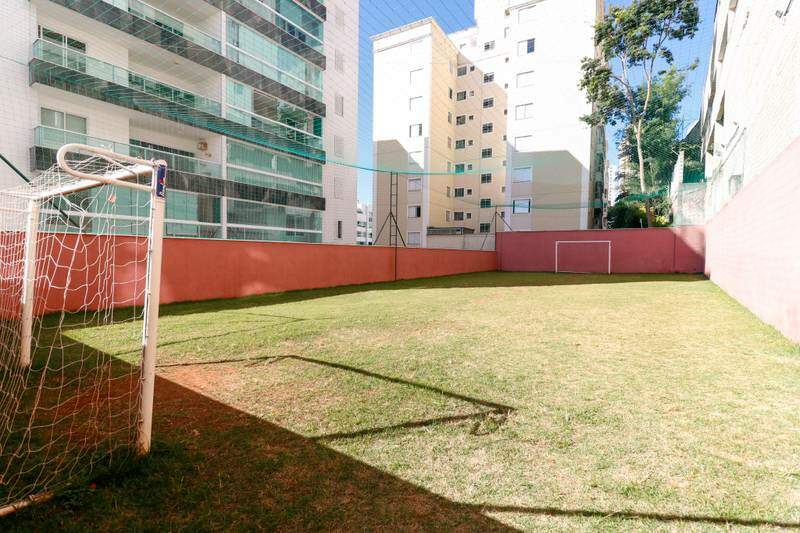 Cobertura à venda no Buritis: 