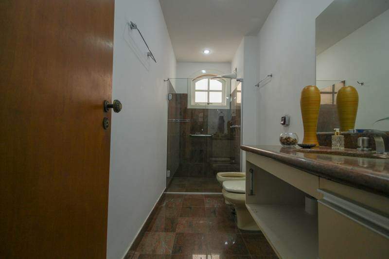 Casa à venda no Buritis: 