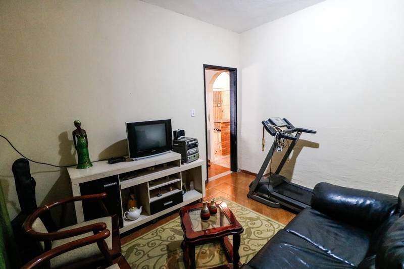 Casa à venda no São Salvador: 