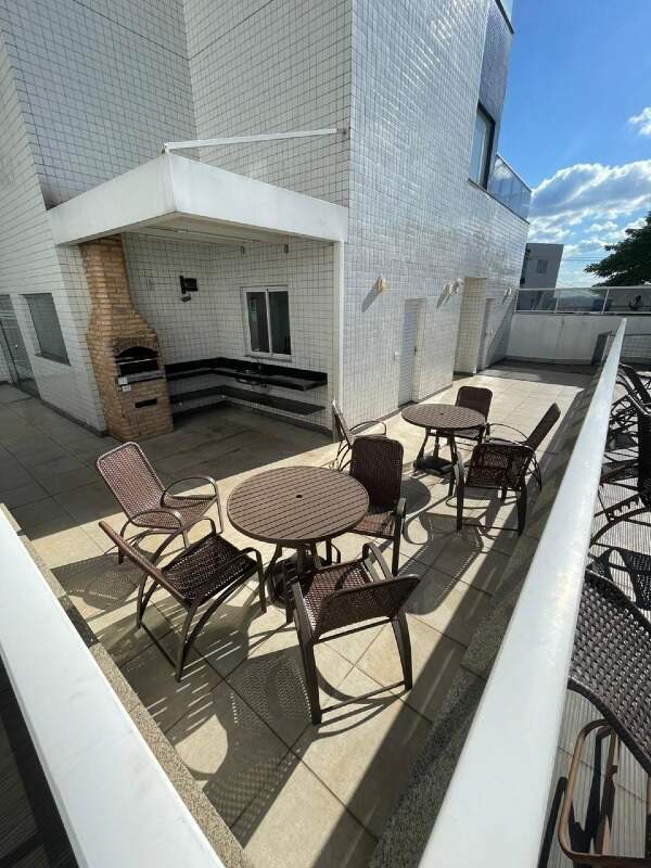 Apartamento à venda no Fernão Dias: 