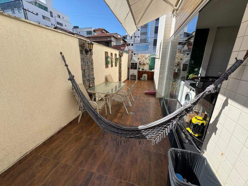 Casa à venda no Fernão Dias: 