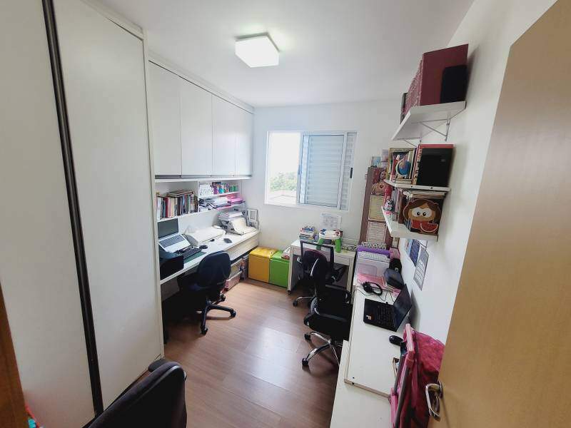 Apartamento à venda no Fernão Dias: 