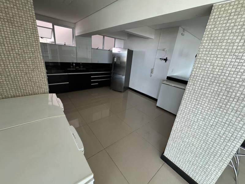 Apartamento à venda no Fernão Dias: 