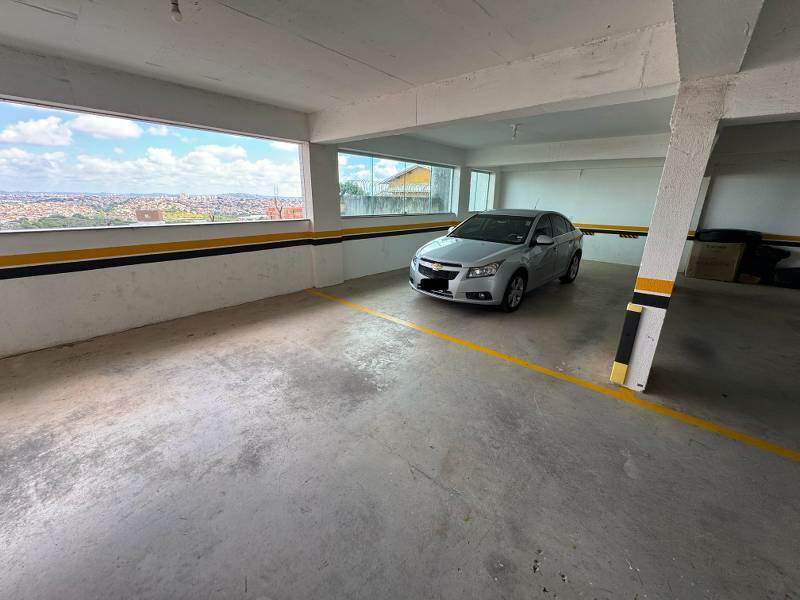 Apartamento à venda no Fernão Dias: 