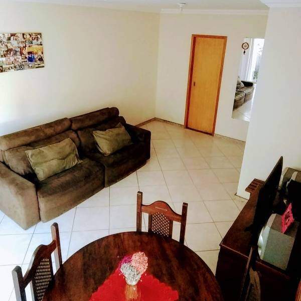Casa à venda no HELIÓPOLIS: 